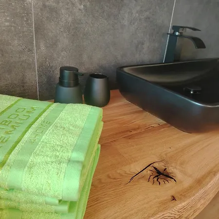 Orchidee - Salzkammernest * باد اسشي